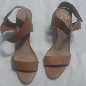 Pulp tan heels size 9